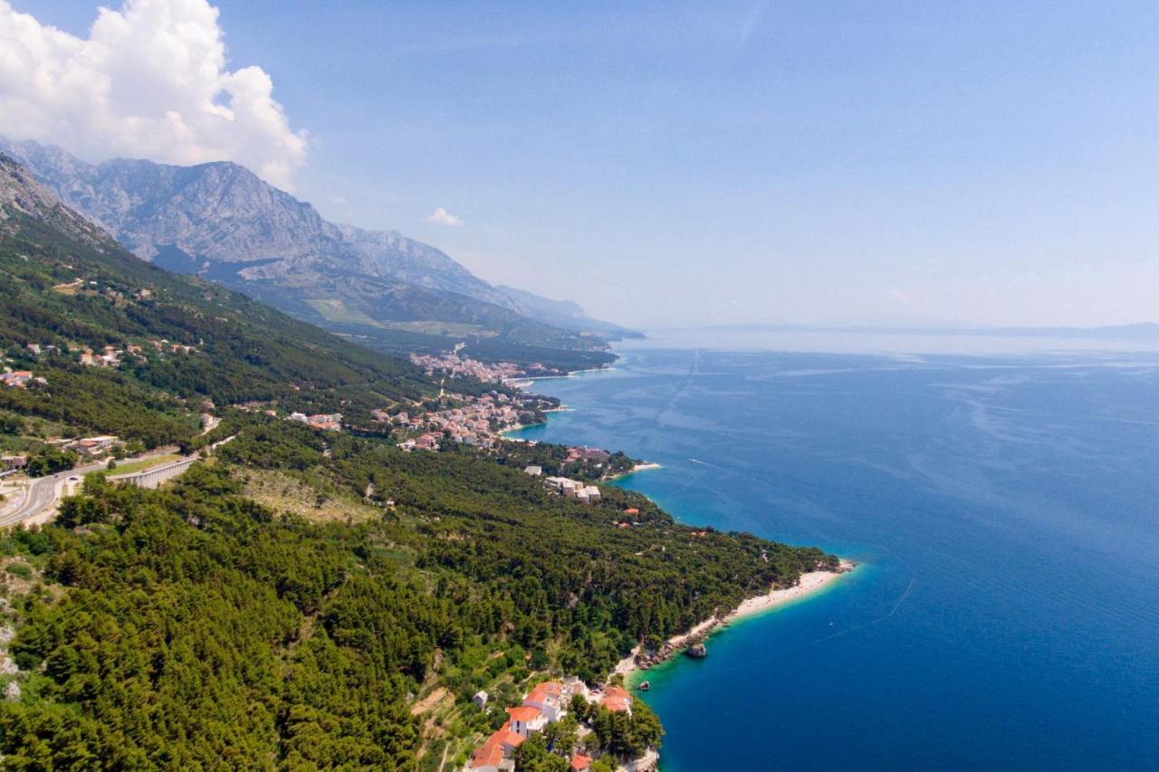 Holiday House With A Parking Space Brela, Makarska - 788 Экстерьер фото