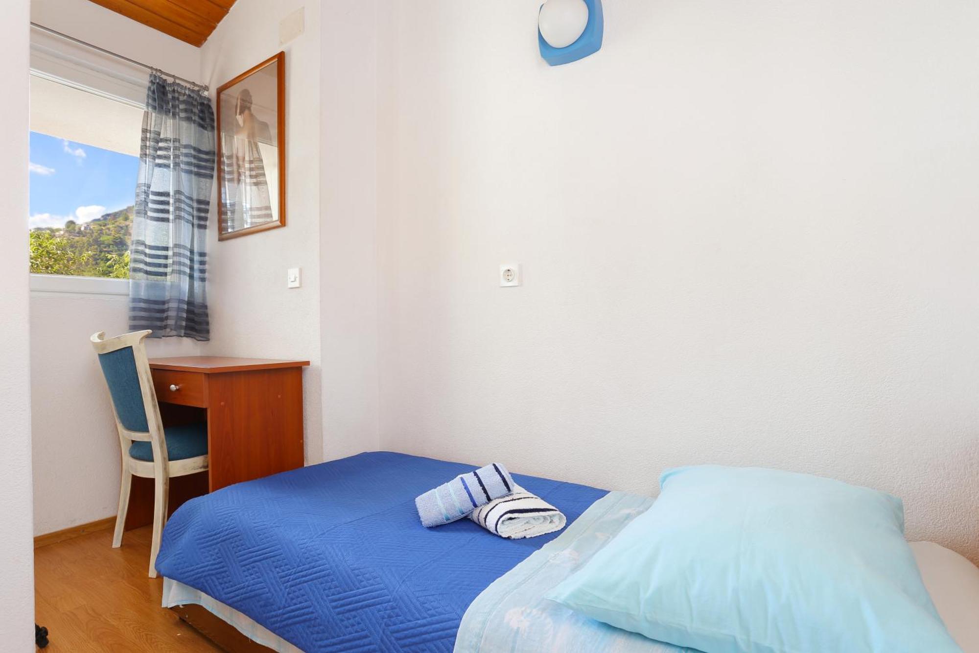 Holiday House With A Parking Space Brela, Makarska - 788 Номер фото